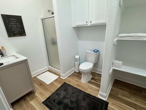 Shower, towels