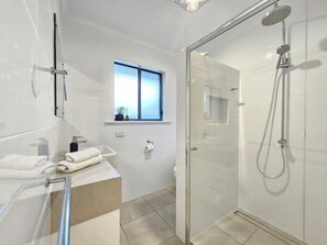 Shower, towels