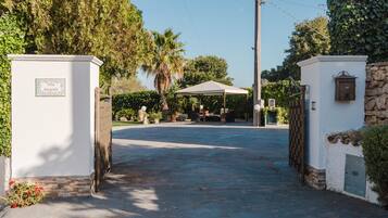 Enceinte de lâhĂ©bergement