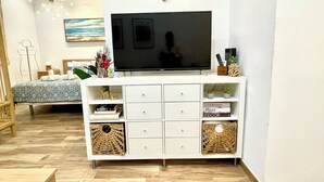 Interior - Very central studio with A/C, equipped kitchen, and elevator. (Málaga)