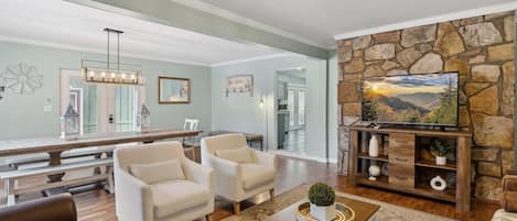 TV, fireplace, video games, offices