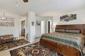3 bedrooms, iron/ironing board, travel cot, WiFi