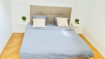 2 chambres, fer et planche à repasser, Wi-Fi, draps fournis