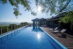 Outdoor pool - Neptune Serengeti Luxury Tented Camp (Serengeti)