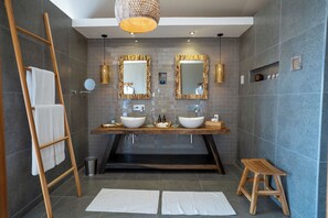 Bathroom - Neptune Serengeti Luxury Tented Camp (Serengeti)