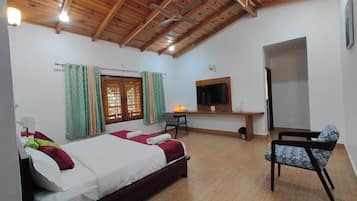 Luxury Room | Free WiFi