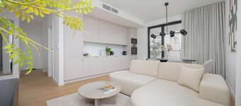 Spacious Apartment | 3 Bedrooms | Balcony | Air Conditioning
