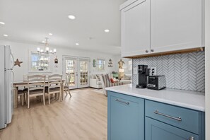 Interior - Cozy Coastal Cottage #197 Remodeled, dog friendly, ping-pong, tiki bar! (North Topsail Beach)