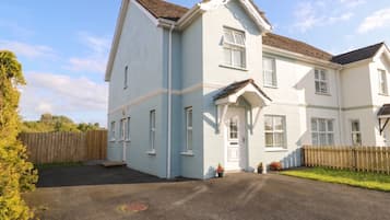 Cottage | Front of property