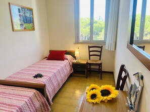 Apartment, 2 Bedrooms, Balcony, Pool View