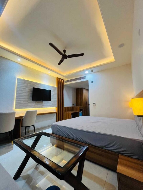 Estudi en suite Deluxe | Wifi gratuïta