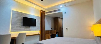 Onlystay Hotel Omaxe Hazratganj