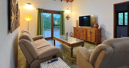 Private 3-bedroom villa in beautiful Azuero Peninsula with AC, pool, near beach
