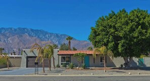 Exterior - Palm Springs Adobe Pool Home (Palm Springs)