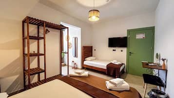 Standard Triple Room | Free WiFi