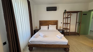 Standard Triple Room, Balcony