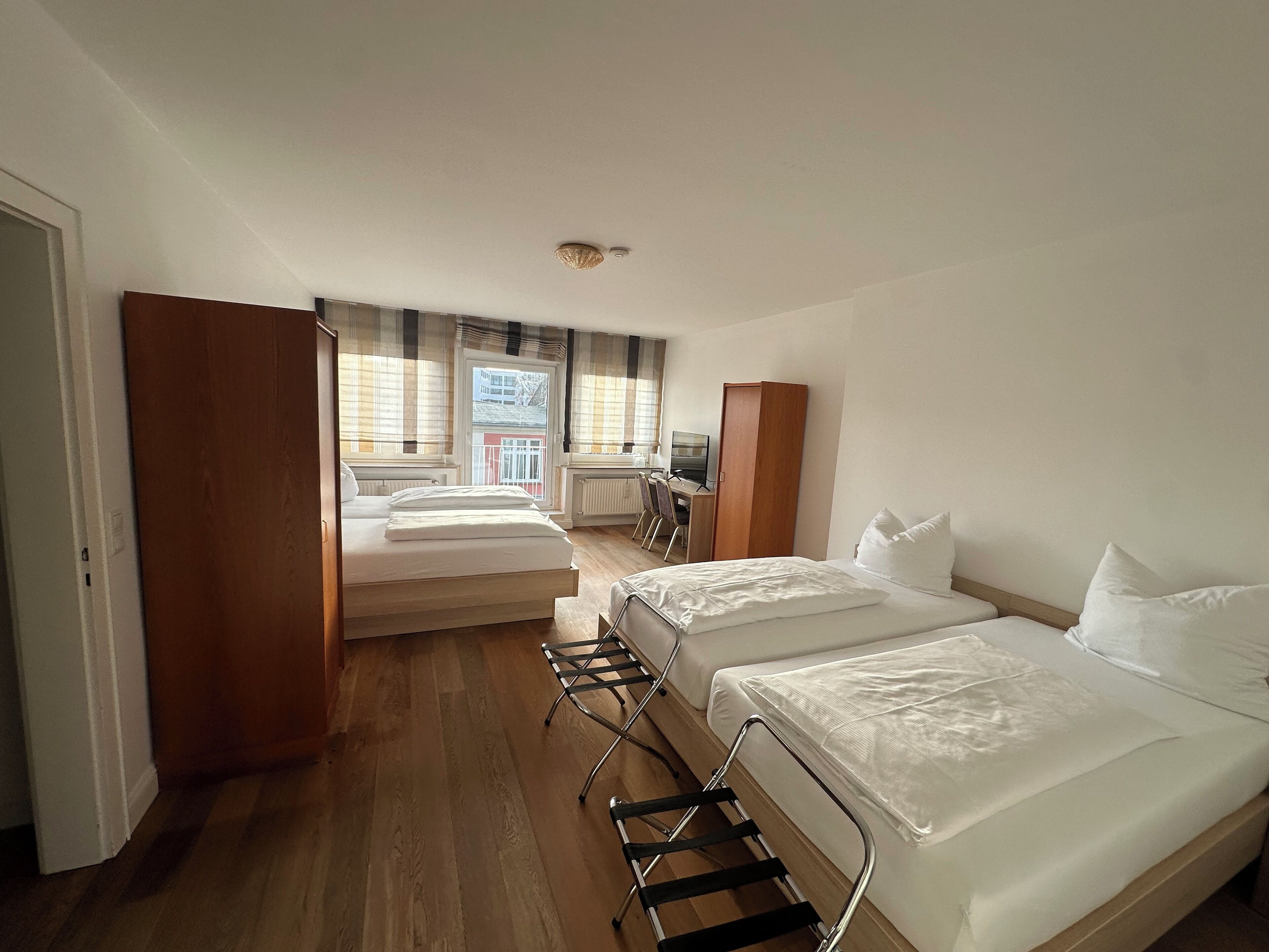 Doppelzimmer | Schallisolierte Zimmer, Bügeleisen/Bügelbrett, kostenloses WLAN