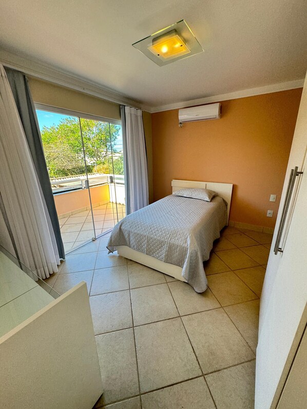 Deluxe Double Room, Balcony, Pool View | Free WiFi, bed sheets