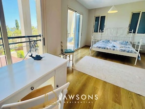 4 bedrooms, WiFi