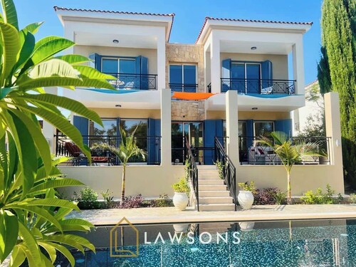 Beachside 5-Bed Villa with Private Pool