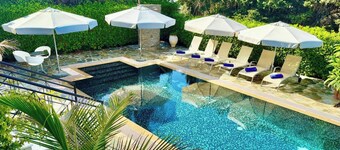 Beachside 5-Bed Villa with Private Pool