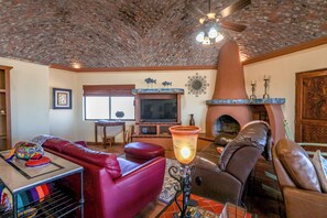 TV connectée, cheminée