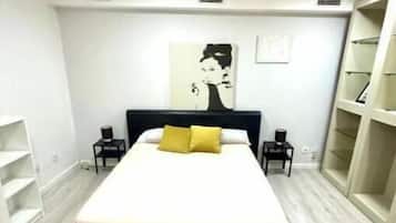 1 habitación y ropa de cama
