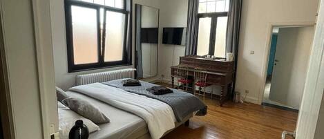 1 chambre, Wi-Fi gratuit, draps fournis