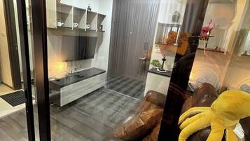 Condo, 1 Bedroom, Accessible, Private Pool | Interior