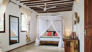 Classic Bungalow | Peti besi dalam bilik, Wi-fi percuma 