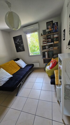 Living area - Rest, Relax (Nailloux)