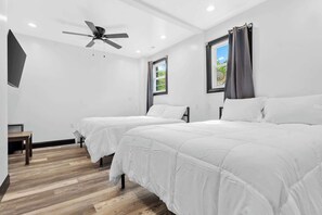 6 bedrooms, iron/ironing board, travel cot, WiFi