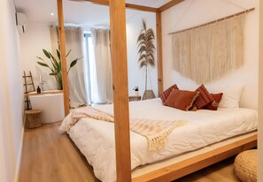 2 bedrooms, WiFi, bed sheets