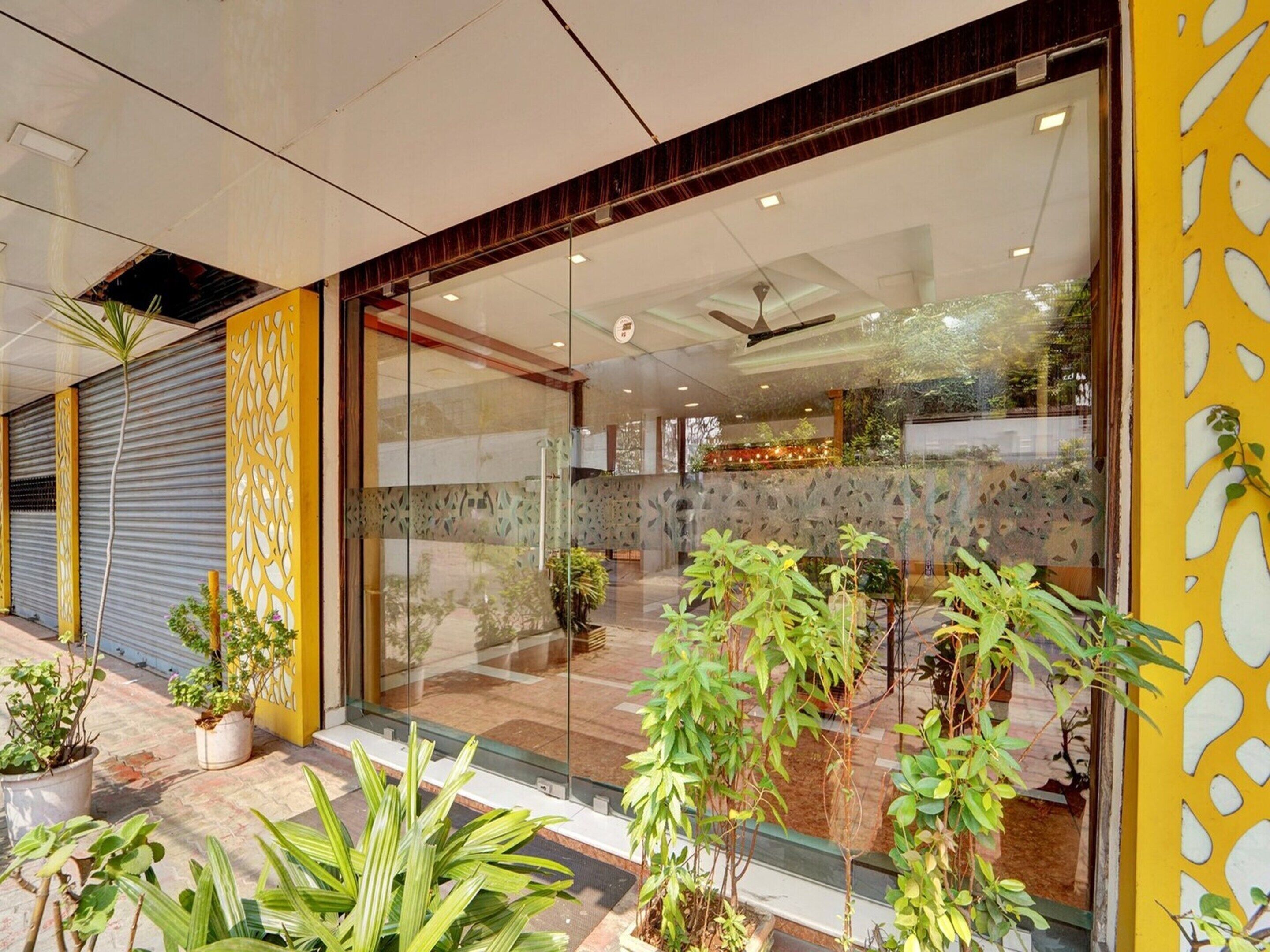 House | Reception