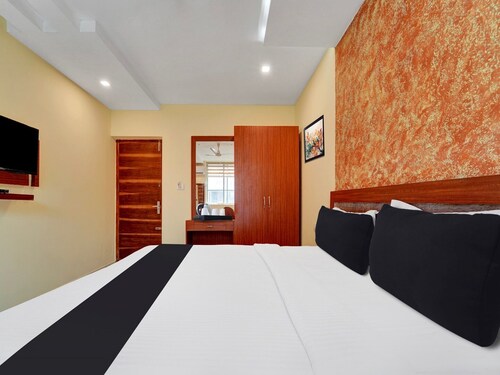 Elite Stays at Ernakulam North Near JNI Stadium