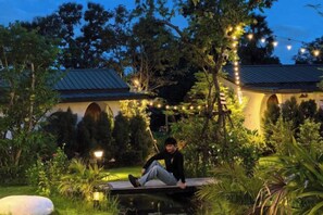 Unclassified image, 2 of 67, button - AUN-I-NA Home stay at Nakhon Phanom (Nakhon Phanom)