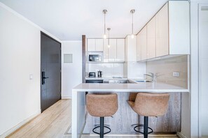 Fridge, microwave, stovetop, toaster