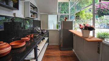Comfort Shared Dormitory, Balcony, Garden View | Private kitchen