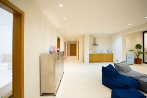 Unclassified image, 4 of 38, button - Villa 16 Dh rmi 8BR With Private Pool (Himarë)