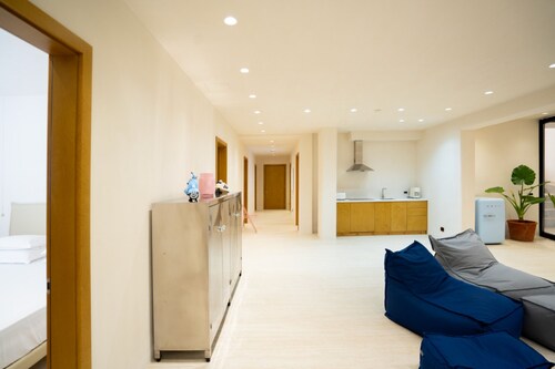 Villa 16 Dh rmi 8BR With Private Pool