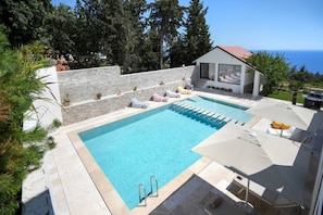 8 habitaciones 