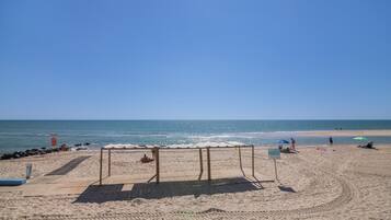 Vlak bij het strand