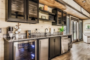 Presidential Cabin, 5 Bedrooms, Private Pool, Mountain View | Private kitchenette | Full-size fridge, microwave, oven, stovetop