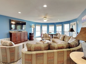 Smart TV, fireplace - Sierra Silver | Stunning Views, Indulgent Living (Ruidoso)