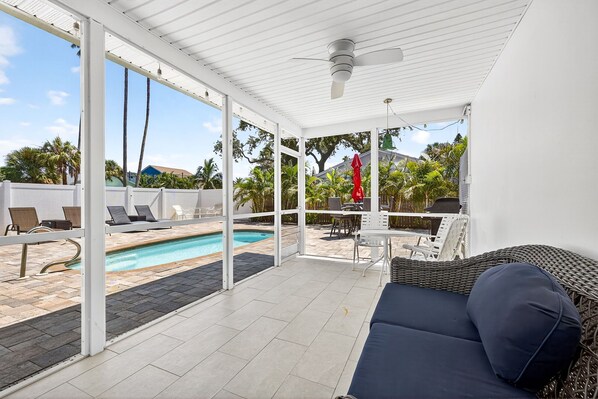 Terrace/patio - Your Private Pool Retreat Just 5 Minutes from the Beach (Indian Rocks Beach)