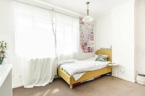 4 Schlafzimmer, Bügeleisen/Bügelbrett, Internetzugang