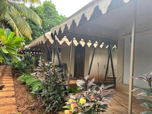 Goya Gate Beach Resort