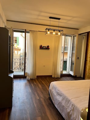 Apartment, Balcony | Iron/ironing board, free WiFi