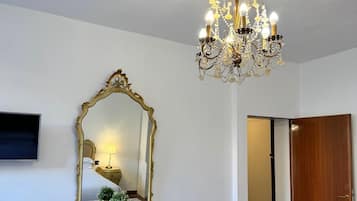 Apartamento, balcón | Tabla de planchar con plancha y wifi gratis