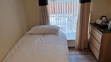 Single Room | Free WiFi